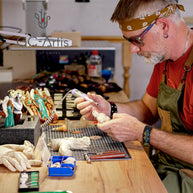 Дерев'яна різьблена тростина Архангела Михаїла