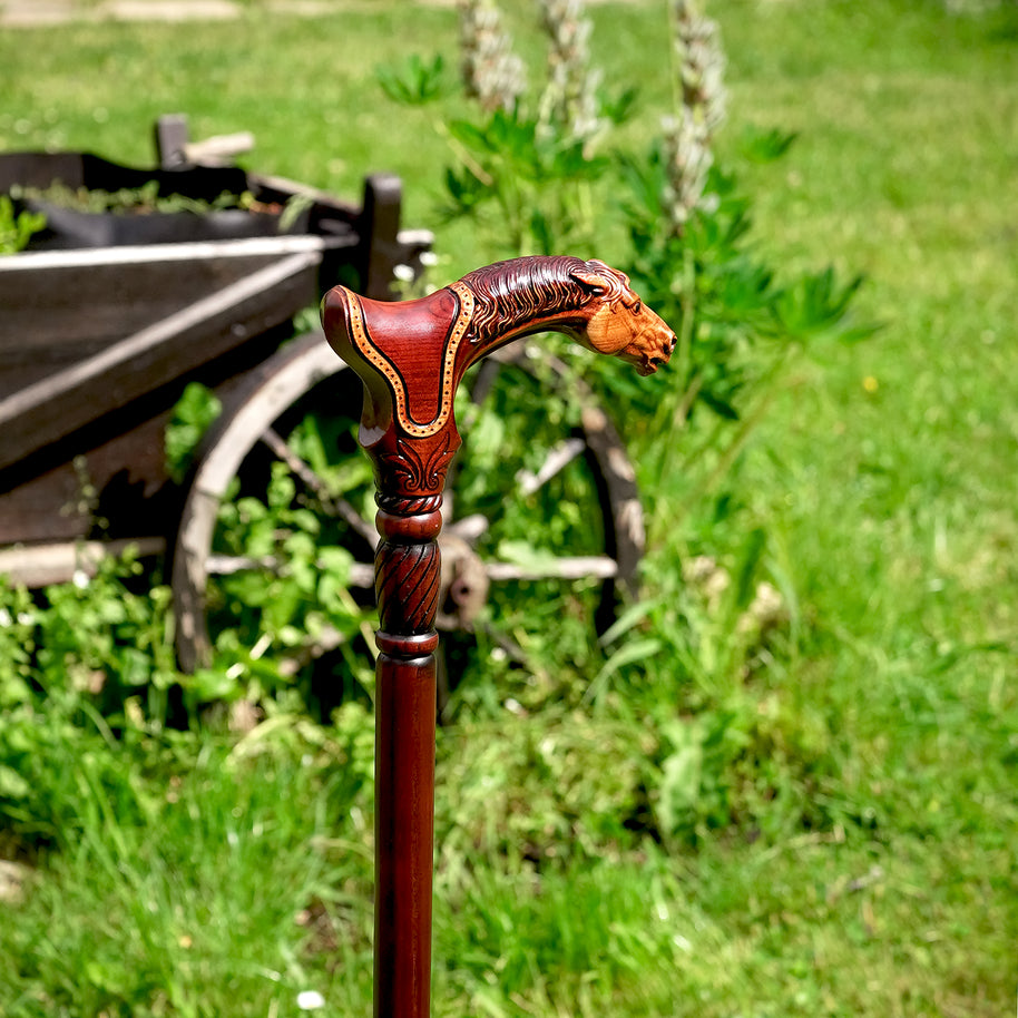 Canne de marche en bois cheval avec selle