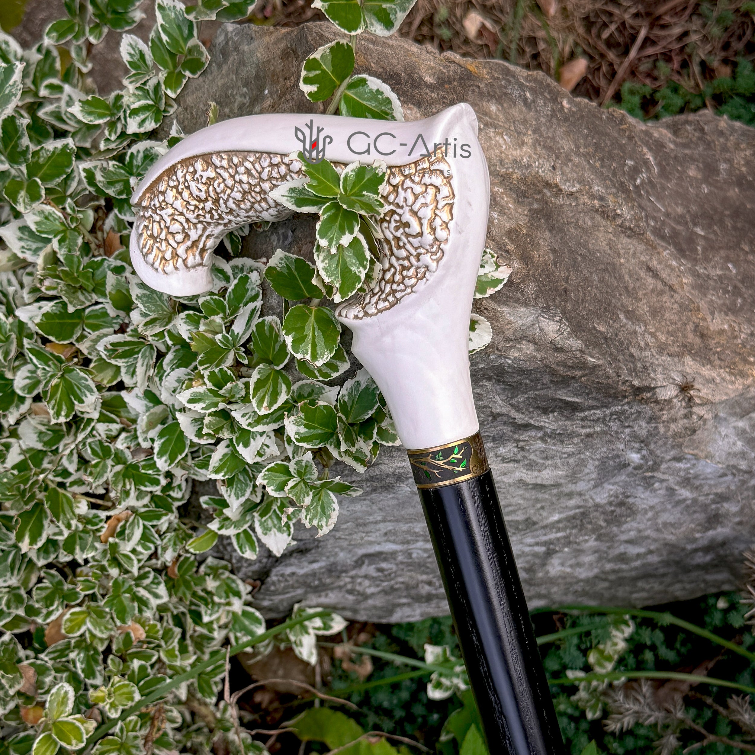 GRACE Elegant Wooden Walking Cane - White