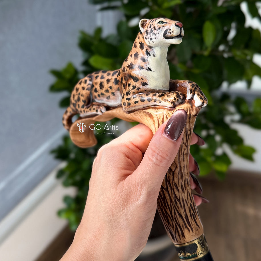 Leopard Hand Painted – Designer Wooden Walking Cane