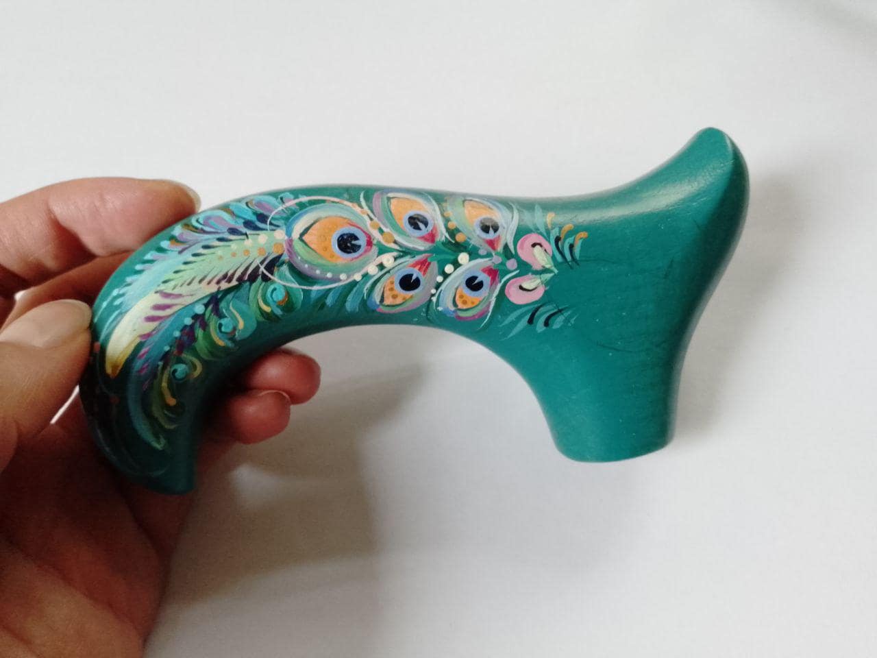 Classic Hand-painted walking stick - Peacock bird - wooden cane for Ladies with comfortable light derby handle - GCArtis - Classic Wooden Canes - Bronze, wood