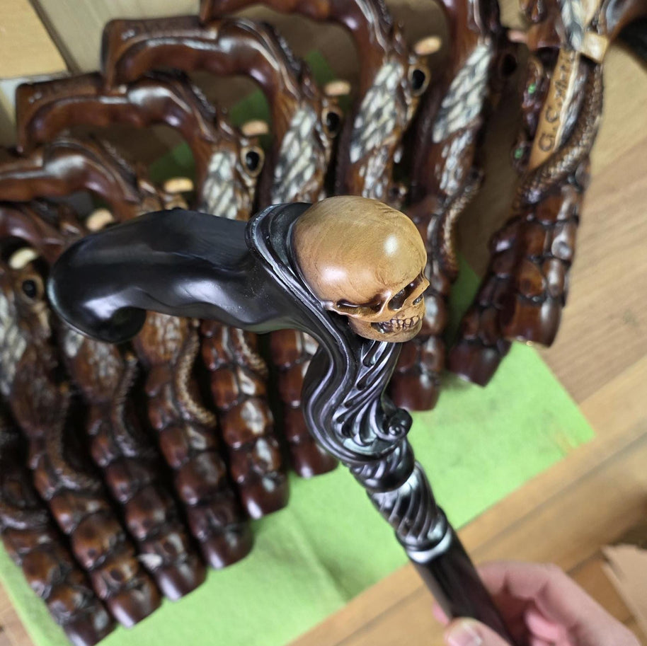 Skull Walking Cane - Ergonomic Wood Carved Gothic Cane - Black edition - GCArtis - Ergonomic Handle Canes - 