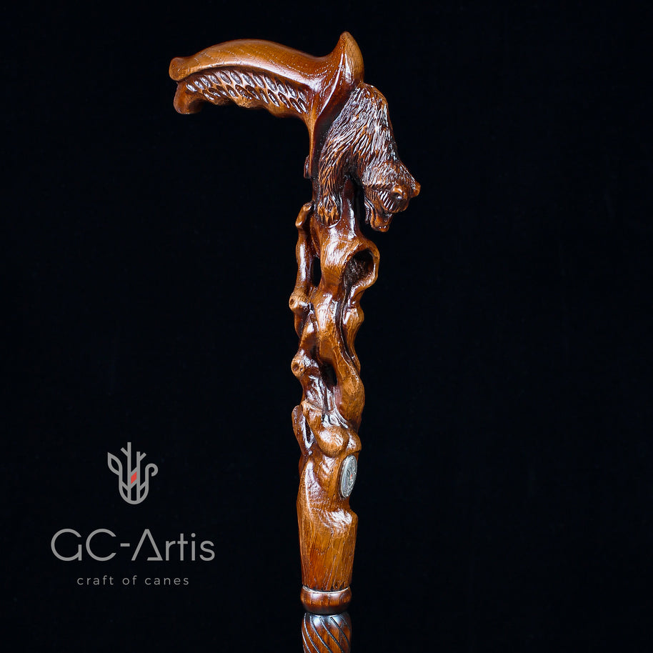 Canne de marche en bois sculpté à la main « Ours qui s’éveille »