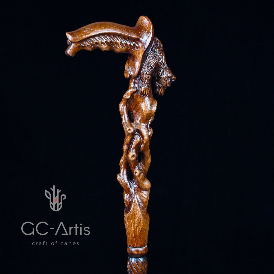 Canne de marche en bois sculpté à la main « Ours qui s’éveille »