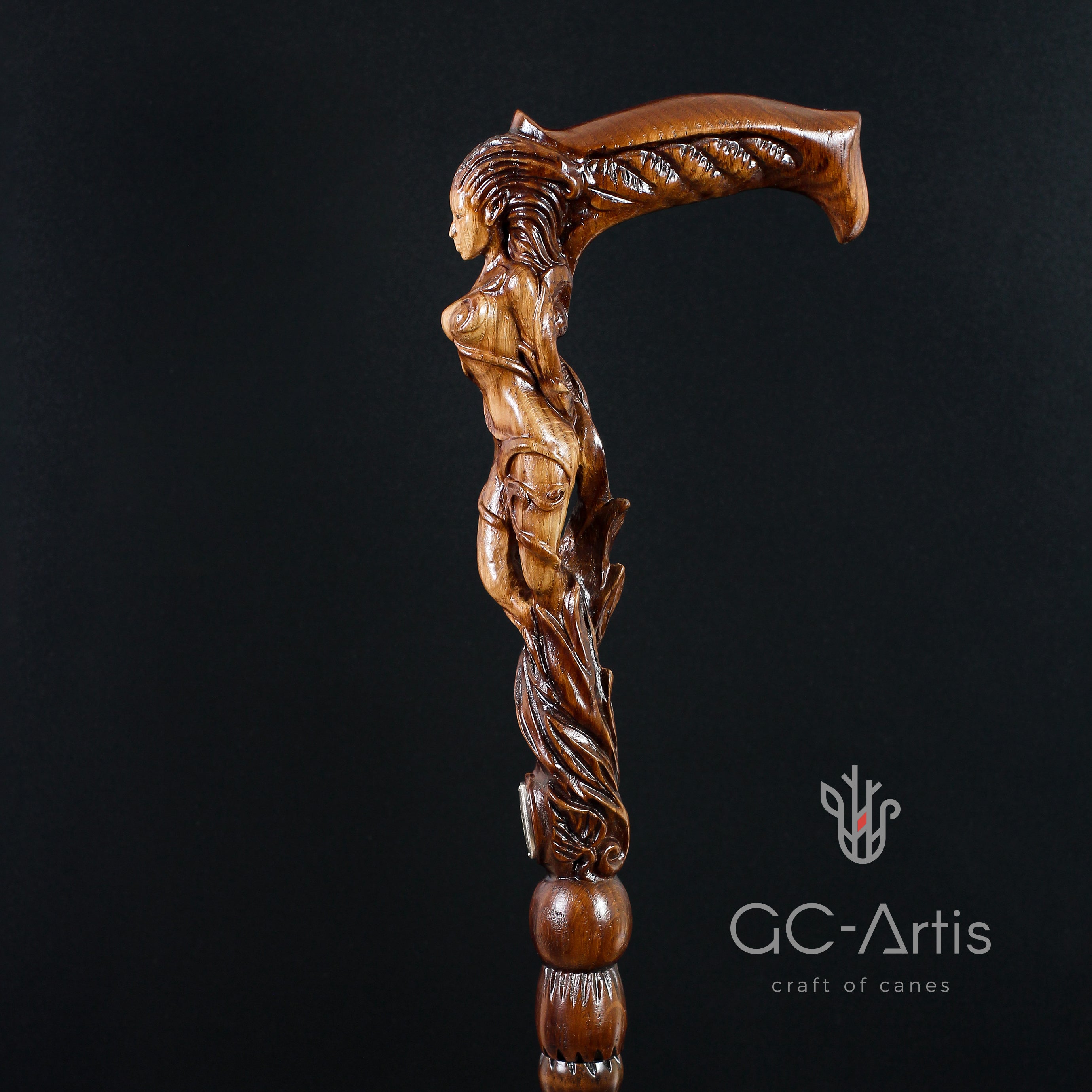 Дерев'яна палиця-тростина 