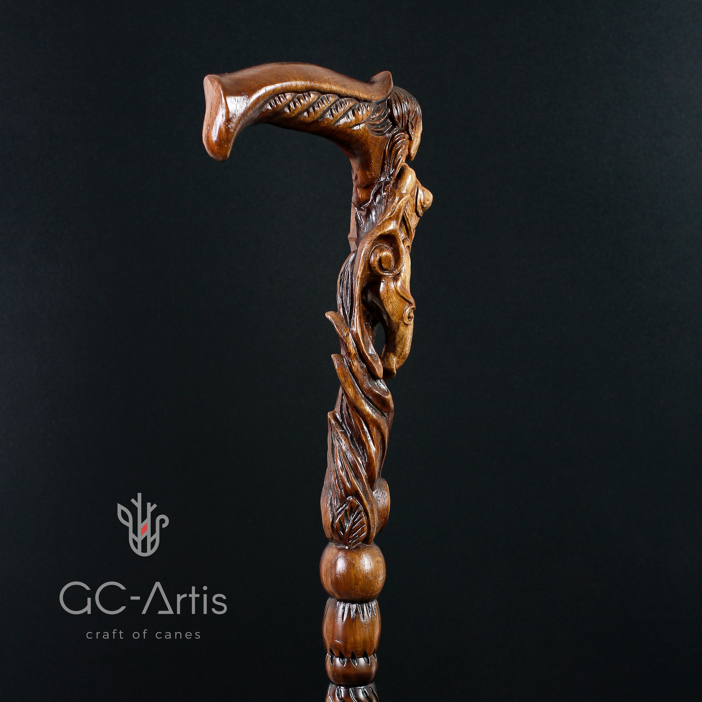 Дерев'яна палиця-тростина 