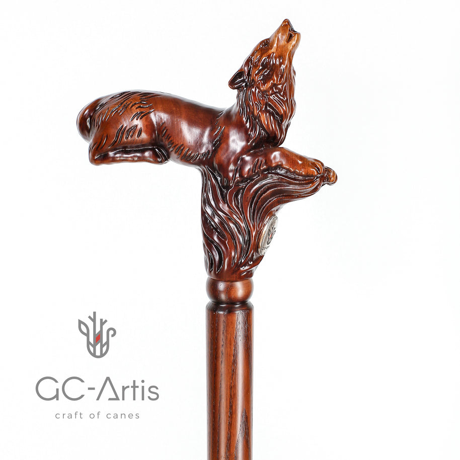 Canne de marche en bois Loup Hurlant