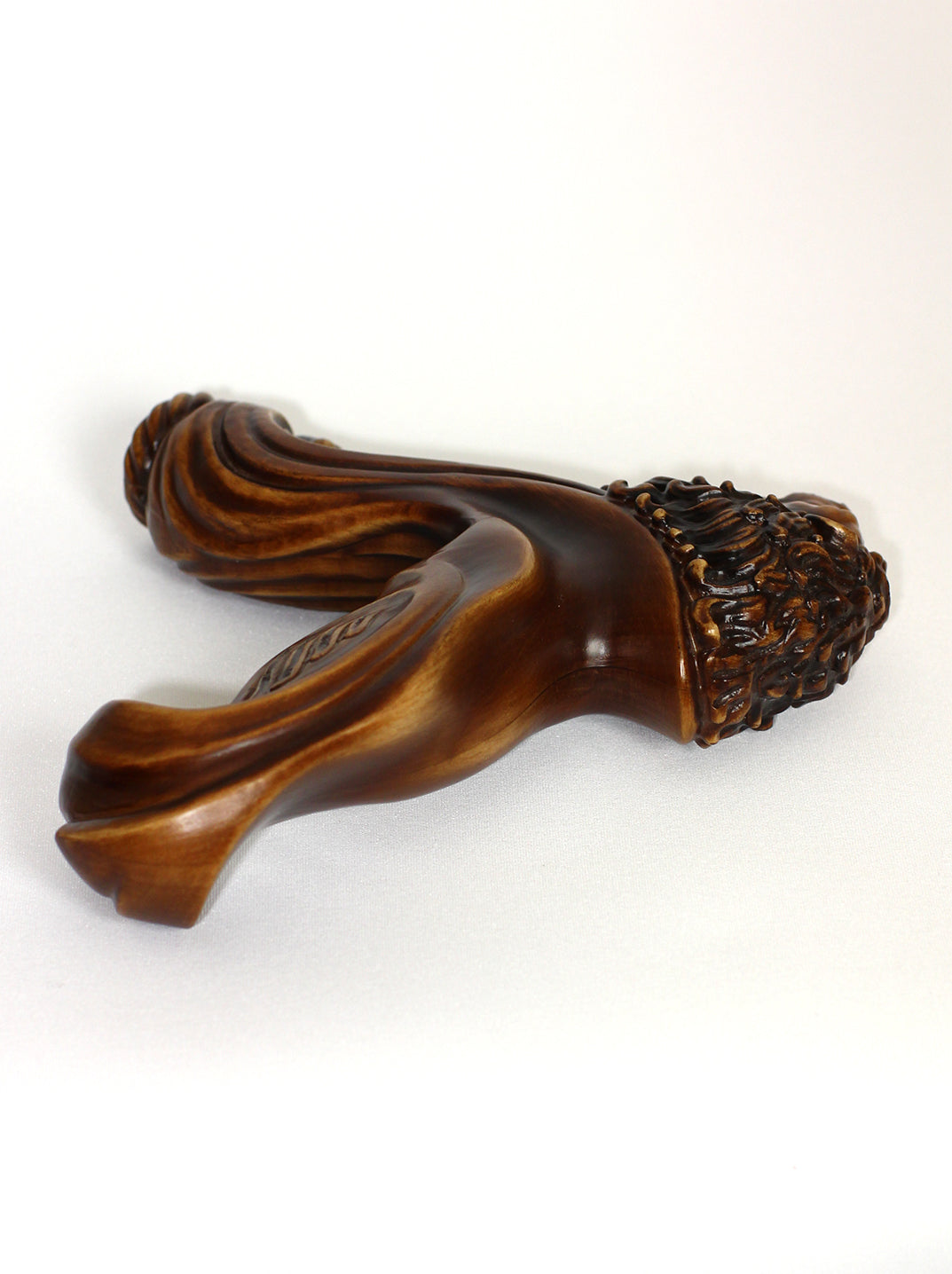 Unique Ergonomical Handle! Wooden Cane Lion Walking Stick - GC-Artis Walking Sticks Canes