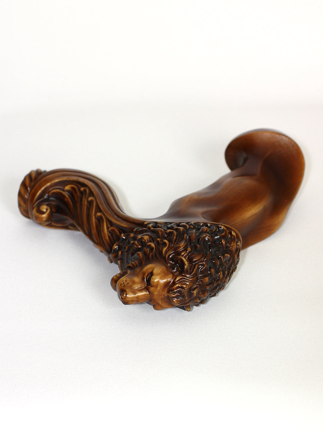 Unique Ergonomical Handle! Wooden Cane Lion Walking Stick - GC-Artis Walking Sticks Canes