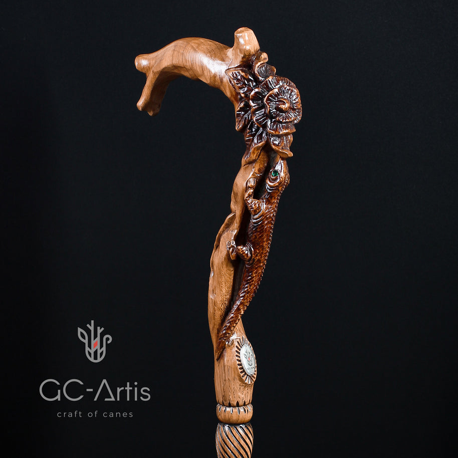 Canne en bois clair LÉZARD ET FLEUR