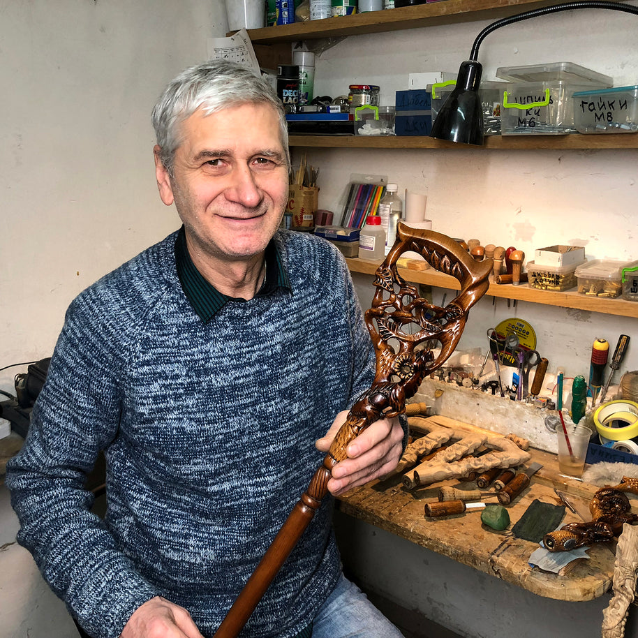 Canne de marche RAM en bois foncé