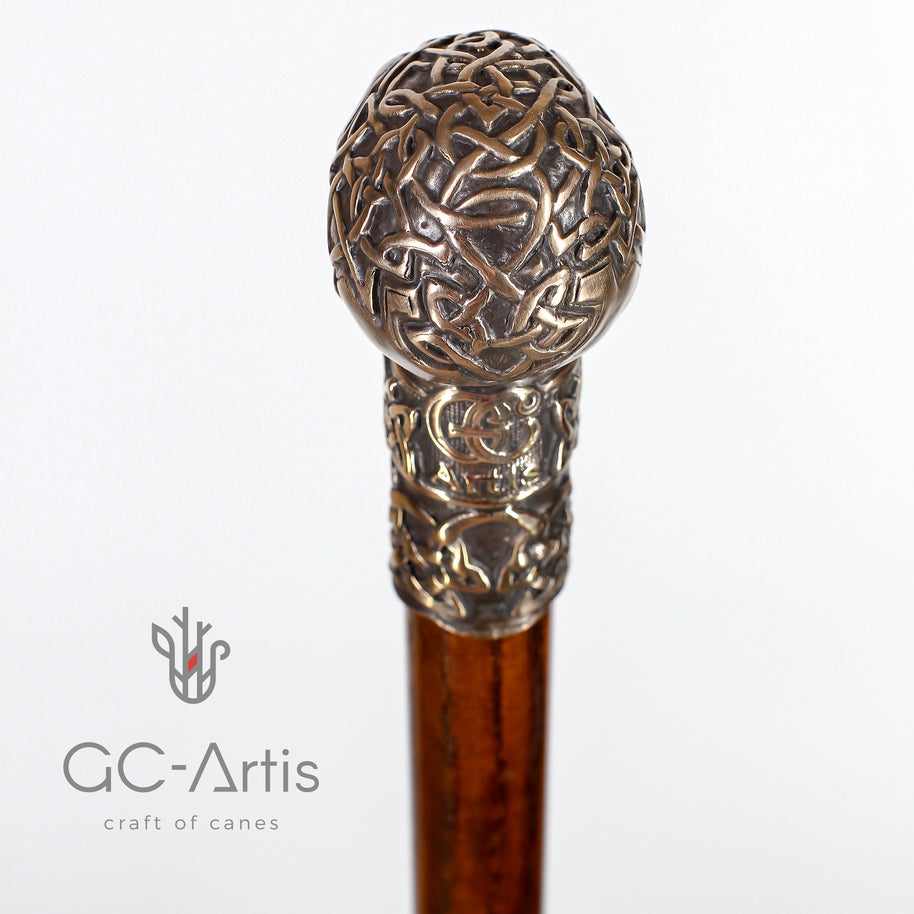 Pommeau de canne en forme de crâne en bronze