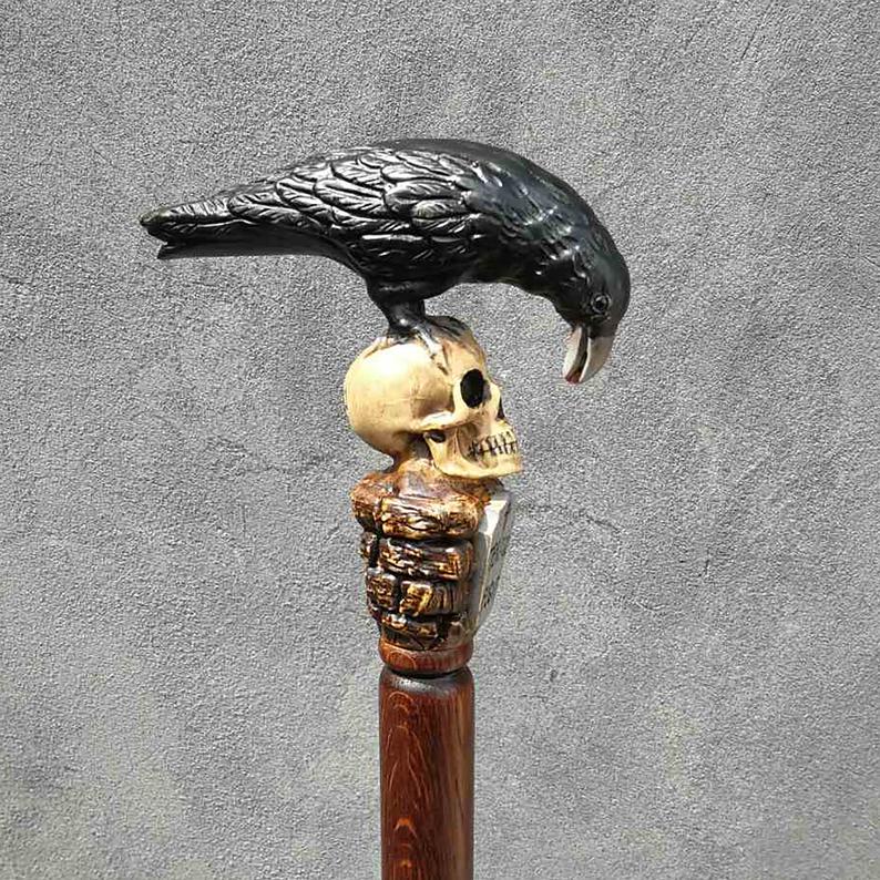 Canne de marche en bois CORBEAU NOIR & CRÂNE style Gothique